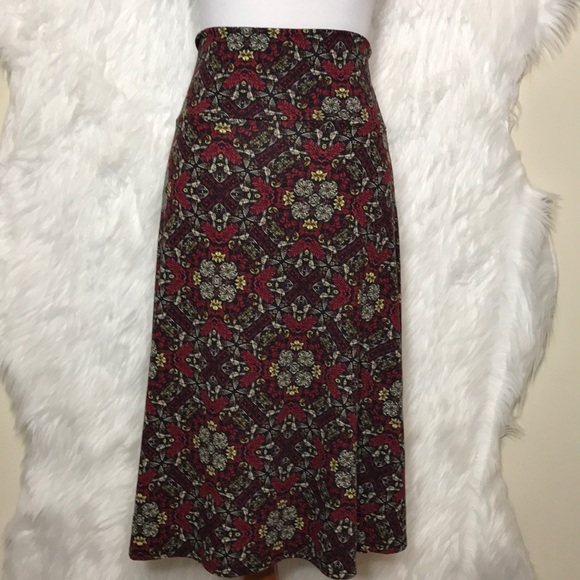 LuLaRoe Dresses & Skirts - ❤️LuLaroe Azure Birds Dove Floral Skirt